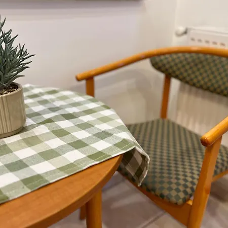Cottage Apartman Gyula *