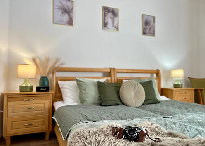 Cottage Apartman Gyula Lägenhet *